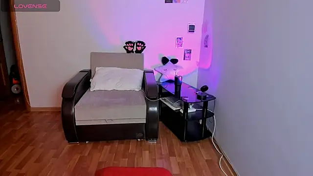 bamboobabe7 online show from December 15, 8:41 am