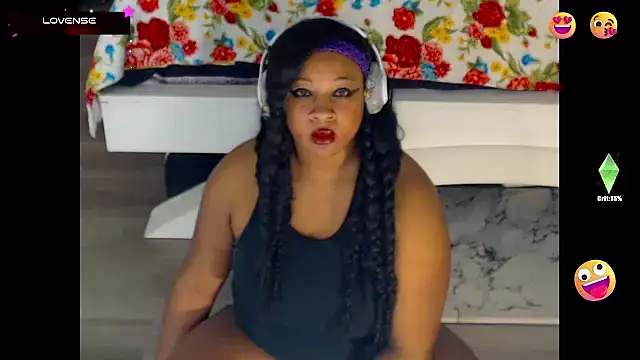 temptressbeauty24 online show from February 11, 4:33 am