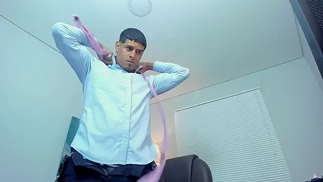 vincen jose online show from September 27, 12:15 am