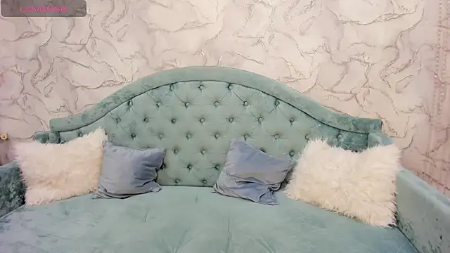 Snapshot of Sourr_Lollipop chatting on November 19, 11:38 pm Sourr Lollipop online show from November 19, 11:38 pm