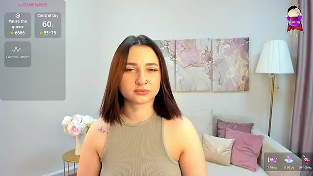 Snapshot of Sourr_Lollipop chatting on April 7, 11:37 pm Sourr Lollipop online show from April 7, 11:37 pm