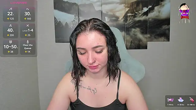 Snapshot of Sourr_Lollipop chatting on April 22, 12:35 am Sourr Lollipop online show from April 22, 12:35 am