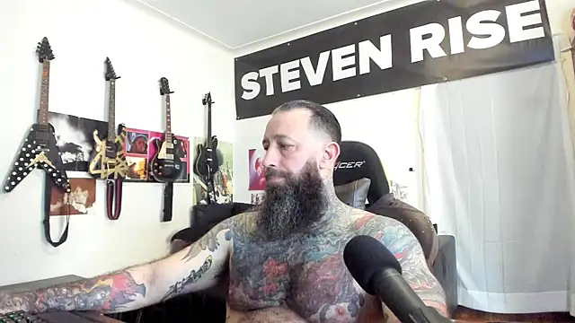 StevenRiseNYC online show from April 18, 9:37 pm