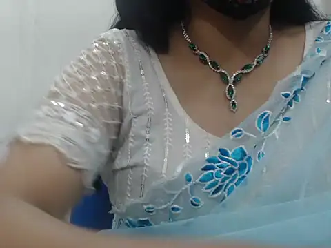 Lovely Siri 23 online show from December 4, 7:22 pm