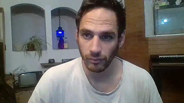 Stevenson988 online show from October 31, 12:55 am