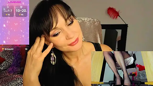 Sofia Ford online show from November 3, 1:34 pm