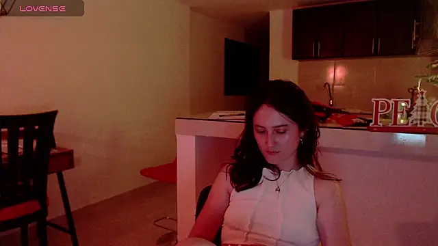 AlissonnFoxx online show from December 28, 1:39 am