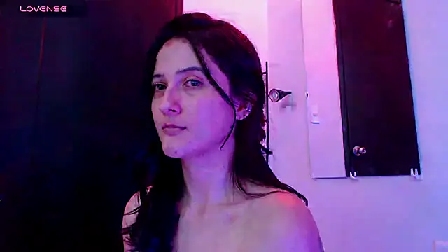 AlissonnFoxx online show from June 12, 5:28 am