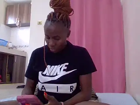 sweet-fancy online show from March 3, 8:49 am