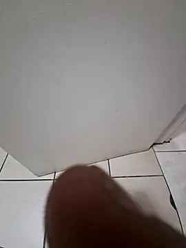 Snapshot of shooters5959 chatting on February 11, 8:52 pm shooters5959 online show from February 11, 8:52 pm