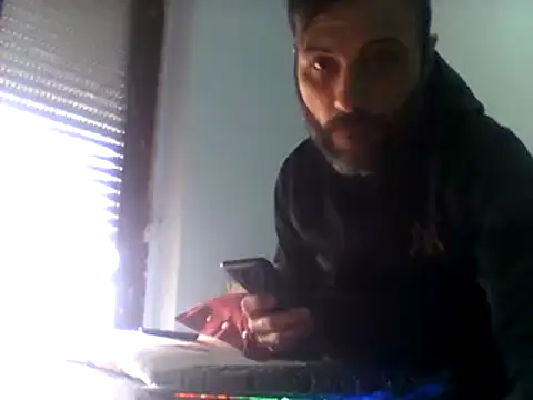 coppiasenzacensura online show from December 9, 11:04 am