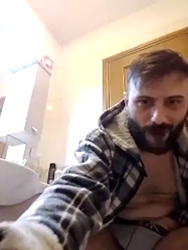 coppiasenzacensura online show from April 14, 5:19 pm