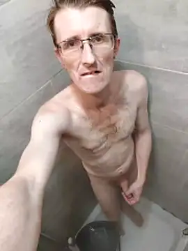 Zingan1983 online show from April 8, 11:59 pm