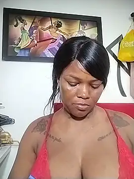 Snapshot of Alissamore3 chatting on May 28, 12:46 pm Alissamore3 online show from May 28, 12:46 pm