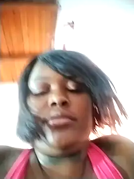 Snapshot of Alissamore3 chatting on June 3, 2:33 pm Alissamore3 online show from June 3, 2:33 pm