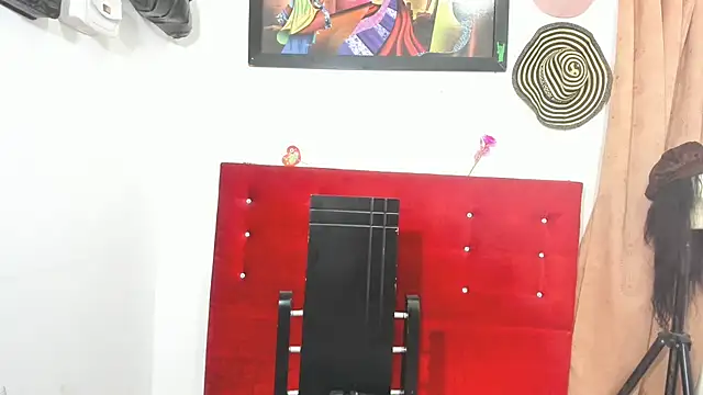 Snapshot of Alissamore3 chatting on July 5, 4:19 am Alissamore3 online show from July 5, 4:19 am
