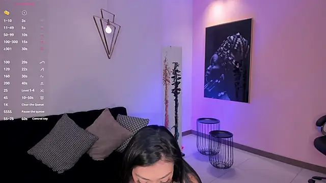 Snapshot of LizzHamilton__ chatting on February 21, 5:03 pm LizzHamilton online show from February 21, 5:03 pm