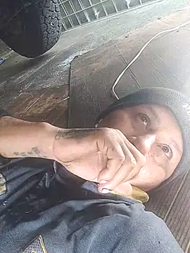 Snapshot of Somospareja1987 chatting on February 21, 9:38 pm Somospareja1987 online show from February 21, 9:38 pm