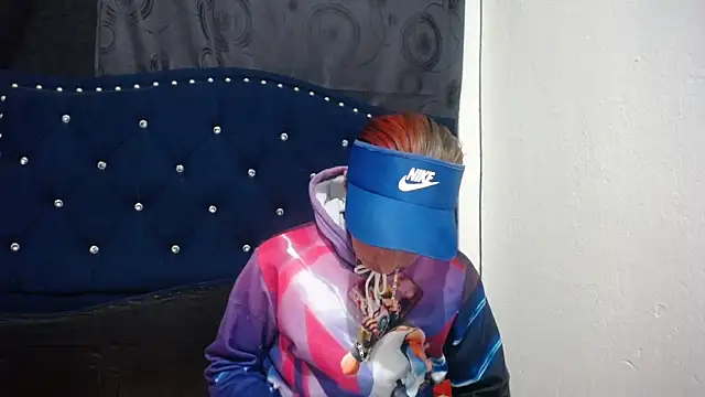 anyu1306 online show from December 29, 2:38 am