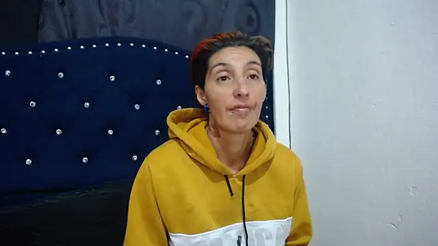 anyu1306 online show from January 10, 10:36 pm