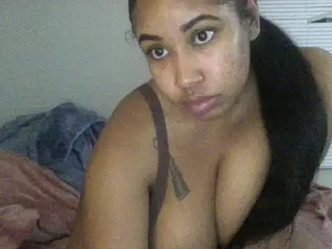 creamdreammmm online show from January 4, 4:33 am
