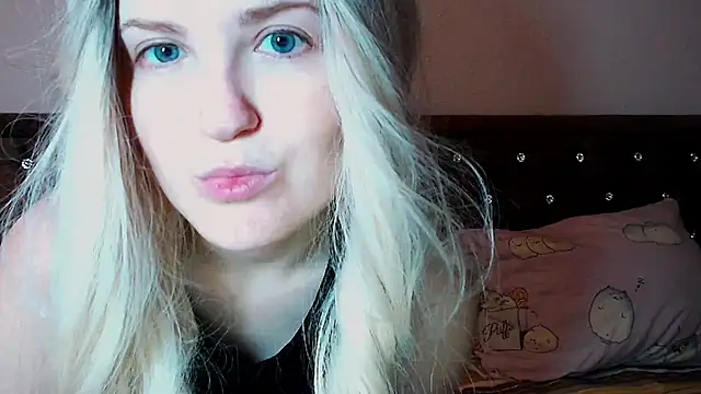 Sara4uu online show from September 19, 10:10 pm