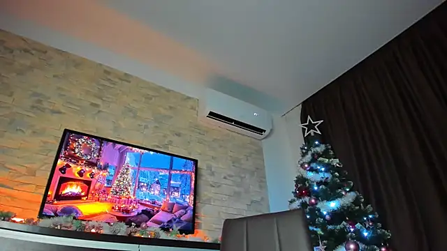 Laya Moon online show from December 29, 3:13 pm