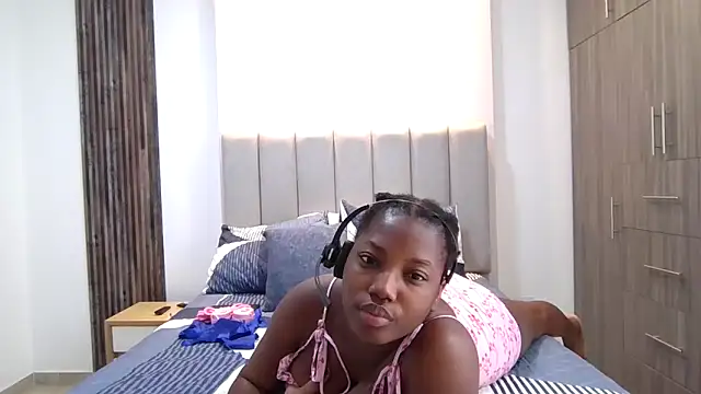 Ashaichious online show from January 7, 4:31 pm