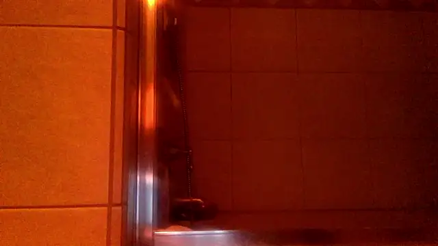 Snapshot of KloudynKinky chatting on February 10, 8:29 am KloudynKinky online show from February 10, 8:29 am