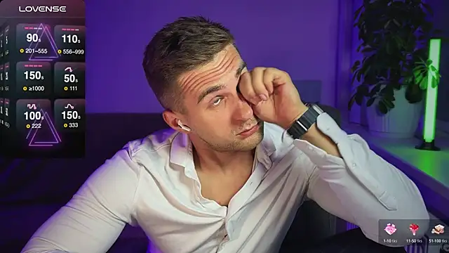 Snapshot of Sweeet__boy chatting on September 14, 4:06 pm Sweeet boy online show from September 14, 4:06 pm