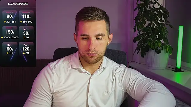 Snapshot of Sweeet__boy chatting on October 11, 11:31 am Sweeet boy online show from October 11, 11:31 am