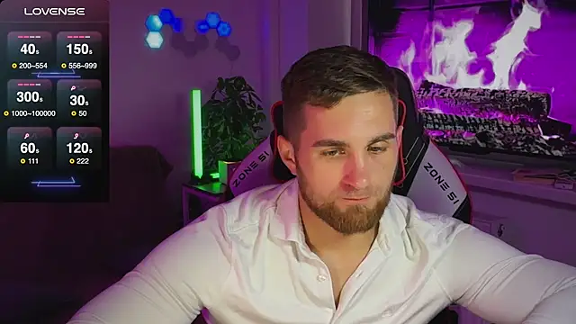 Snapshot of Sweeet__boy chatting on November 1, 12:51 pm Sweeet boy online show from November 1, 12:51 pm