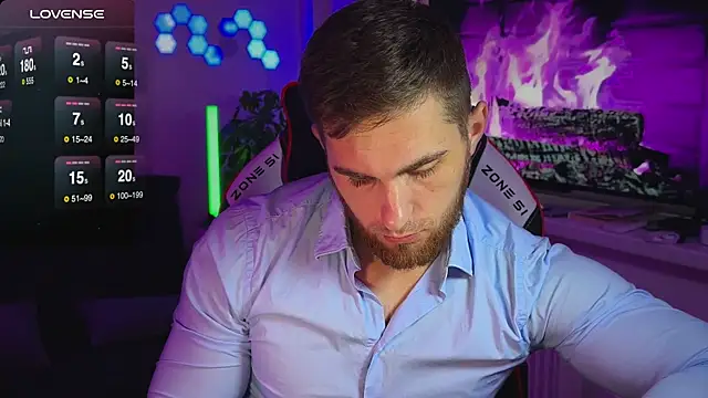 Snapshot of Sweeet__boy chatting on November 8, 12:27 pm Sweeet boy online show from November 8, 12:27 pm