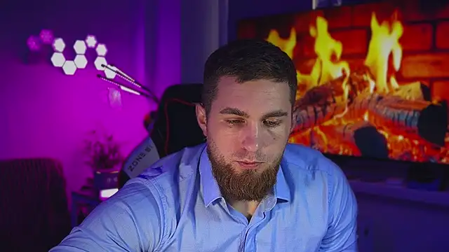 Snapshot of Sweeet__boy chatting on February 19, 10:11 am Sweeet boy online show from February 19, 10:11 am