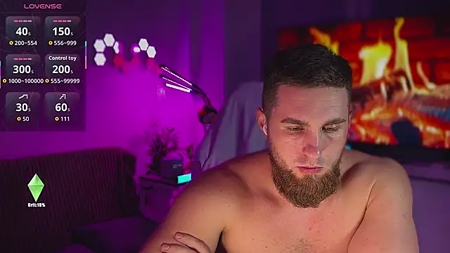 Snapshot of Sweeet__boy chatting on March 6, 9:44 pm Sweeet boy online show from March 6, 9:44 pm