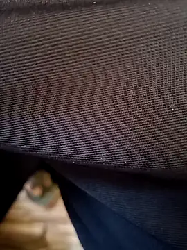 Snapshot of u_wan_me chatting on February 28, 3:40 am u wan me online show from February 28, 3:40 am