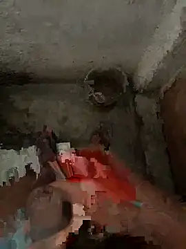 Snapshot of u_wan_me chatting on March 4, 7:25 am u wan me online show from March 4, 7:25 am