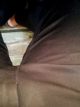 Snapshot of u_wan_me chatting on March 16, 3:45 am u wan me online show from March 16, 3:45 am