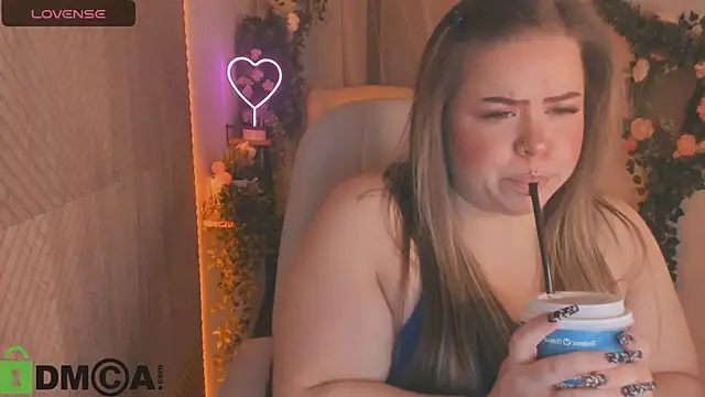 Sheila queen  online show from February 6, 1:16 am