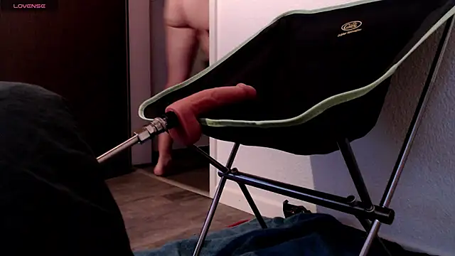 -sluttyass- online show from July 18, 11:30 pm