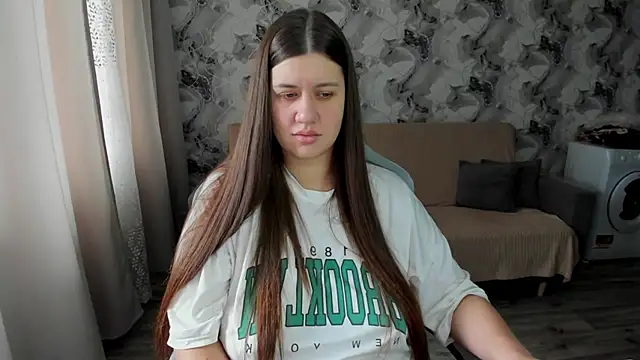 Snapshot of Lis_Kollen chatting on October 2, 8:21 am Lis Kollen online show from October 2, 8:21 am