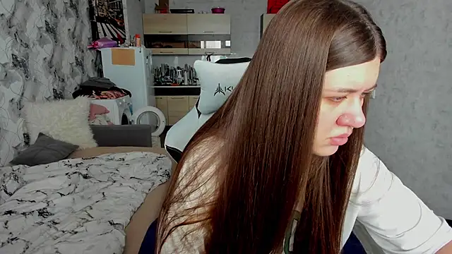 Snapshot of Lis_Kollen chatting on November 11, 8:14 am Lis Kollen online show from November 11, 8:14 am