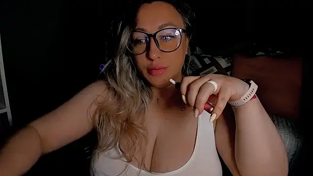 CumOnMy Tits online show from June 15, 1:19 am