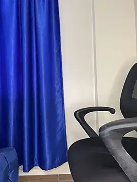 Bigbooob4 online show from December 24, 6:33 am