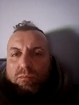 Snapshot of andres1925 chatting on March 4, 10:16 pm andres1925 online show from March 4, 10:16 pm
