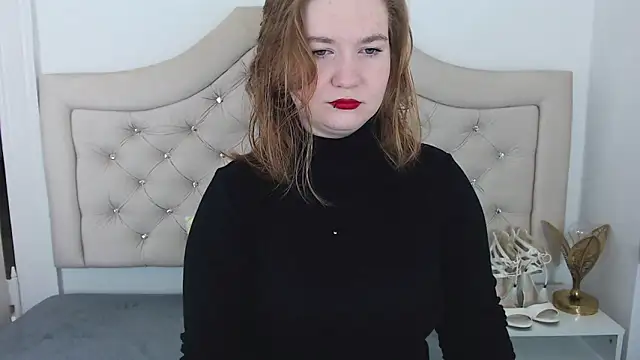 LaraDream online show from January 28, 7:42 pm