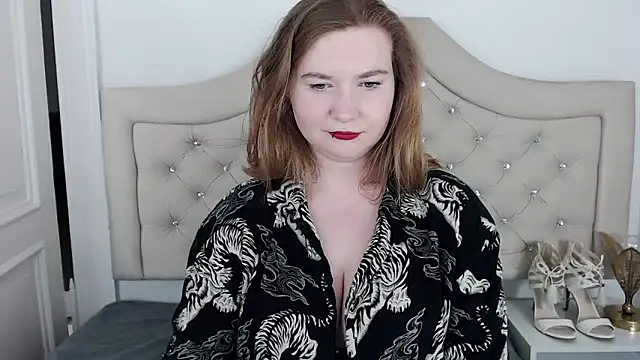 LaraDream online show from February 6, 11:48 pm