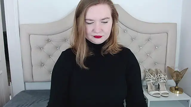 LaraDream online show from February 9, 10:09 am