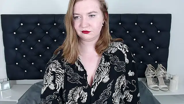 LaraDream online show from February 28, 4:54 am