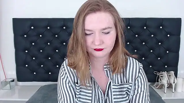 LaraDream online show from March 19, 8:11 pm